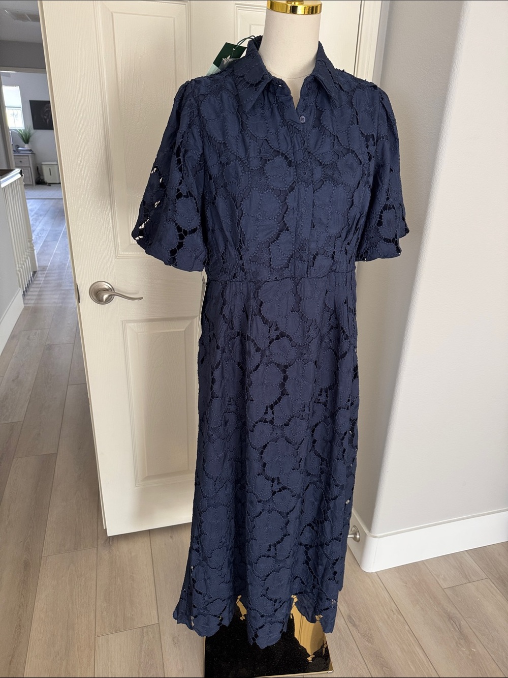Tuckernuck Navy Eyelet Delaney Dress - Brand New With Tags, Size Large - Picture 6 of 10